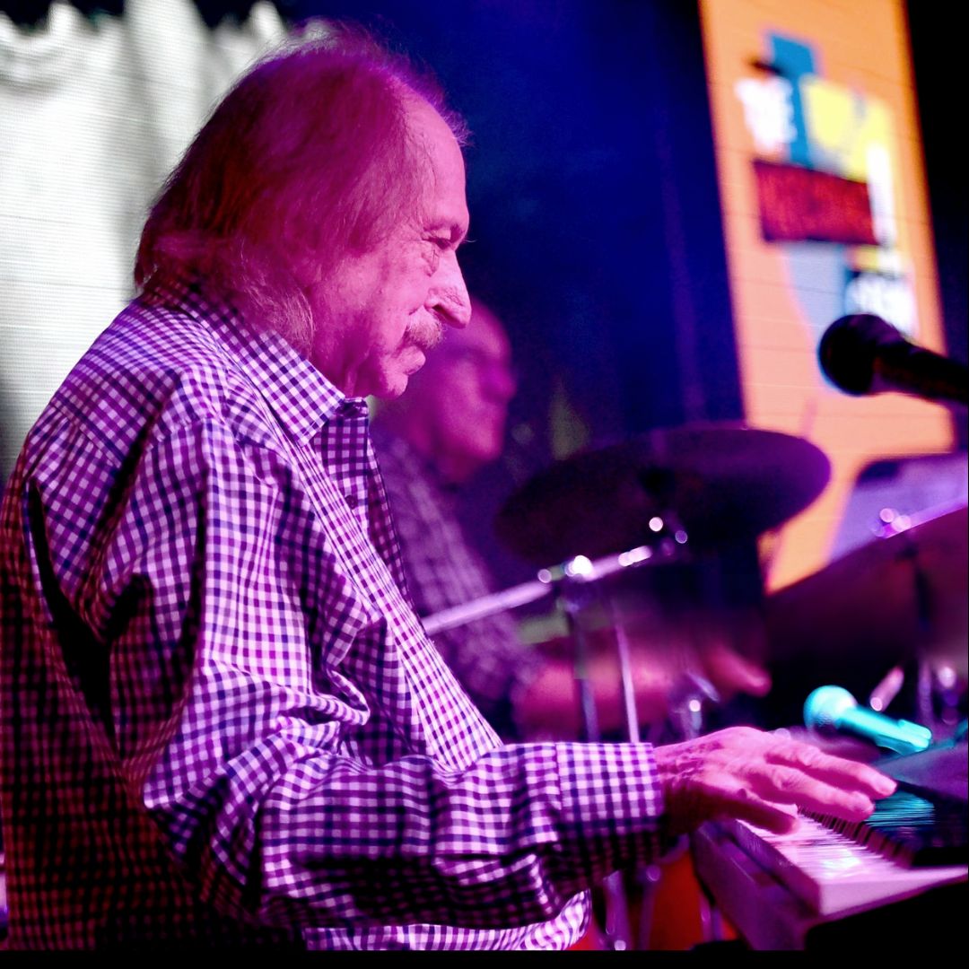 Don Randi
